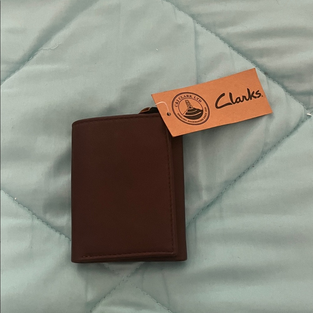 Clarks Dark Brown Leather  Wallet and Card Holder